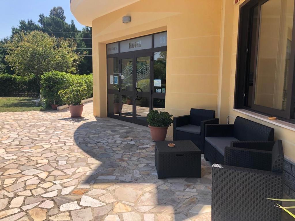 Hotel Ristorante111 Villapiana Extérieur photo