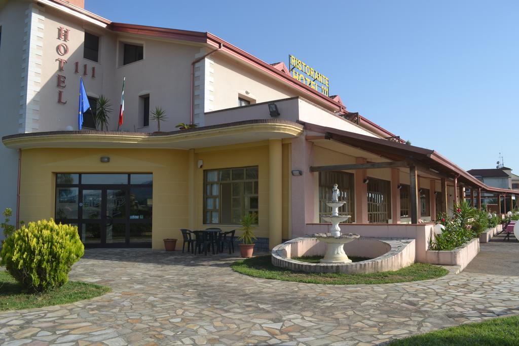 Hotel Ristorante111 Villapiana Extérieur photo