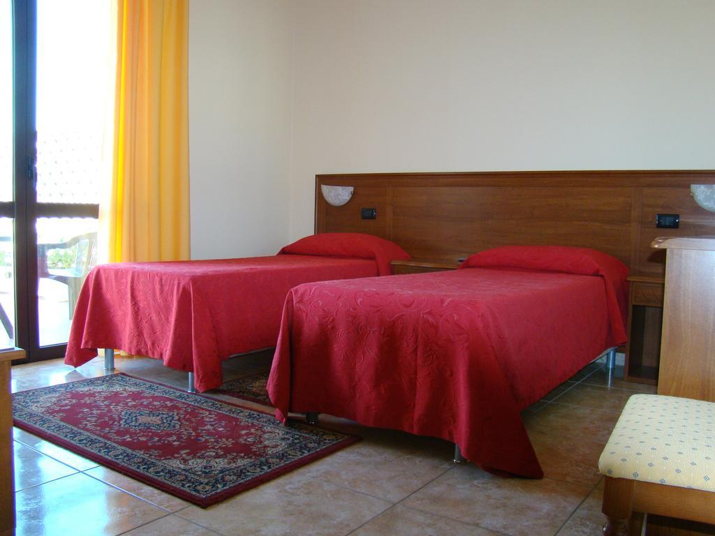 Hotel Ristorante111 Villapiana Chambre photo